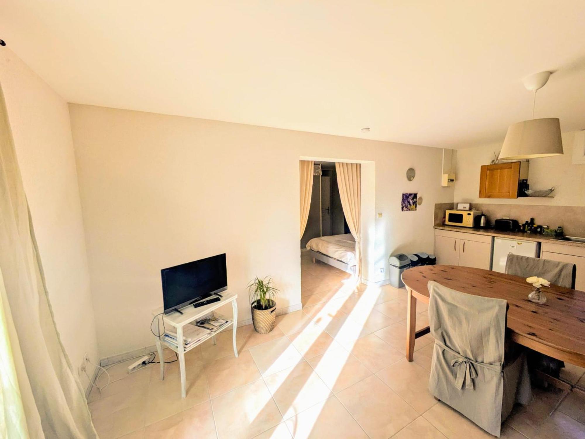 La Villa Jasmin Montauroux Szoba fotó